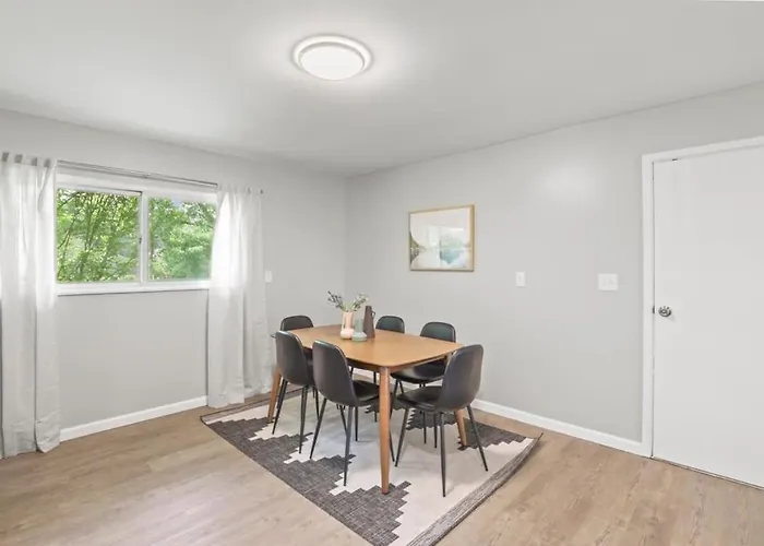 Bright And Breezy Gahanna Ranch 10min To Intel Holiday home *